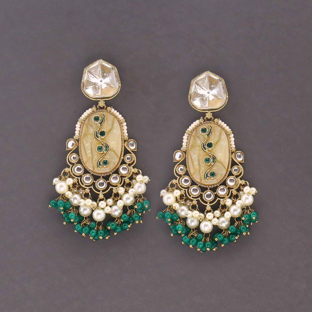 Emerald Amanah Danglers