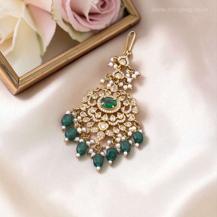 Emerald Ambrey Maang Tikka