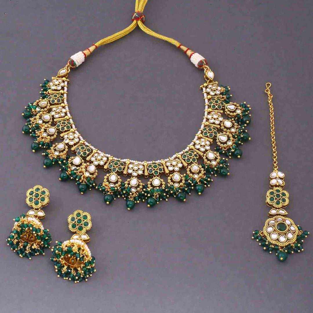 Emerald Amita Kundan Jewellery Set