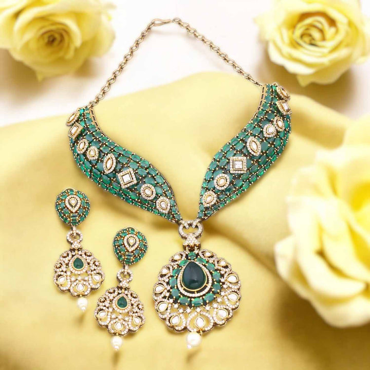 Emerald Amitte Hasli Victorian Jewellery Set - New Arrival