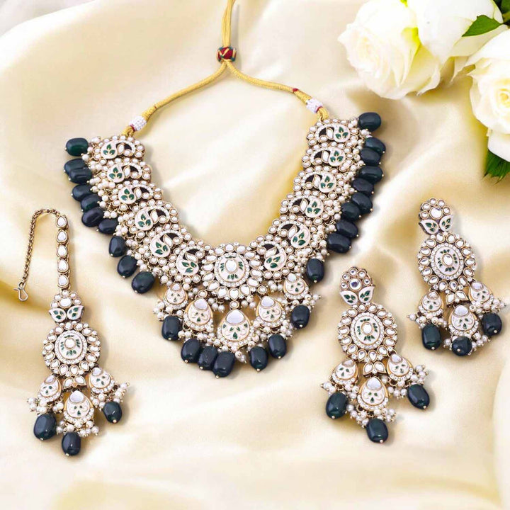Emerald Anaisa Kundan Jewellery Set