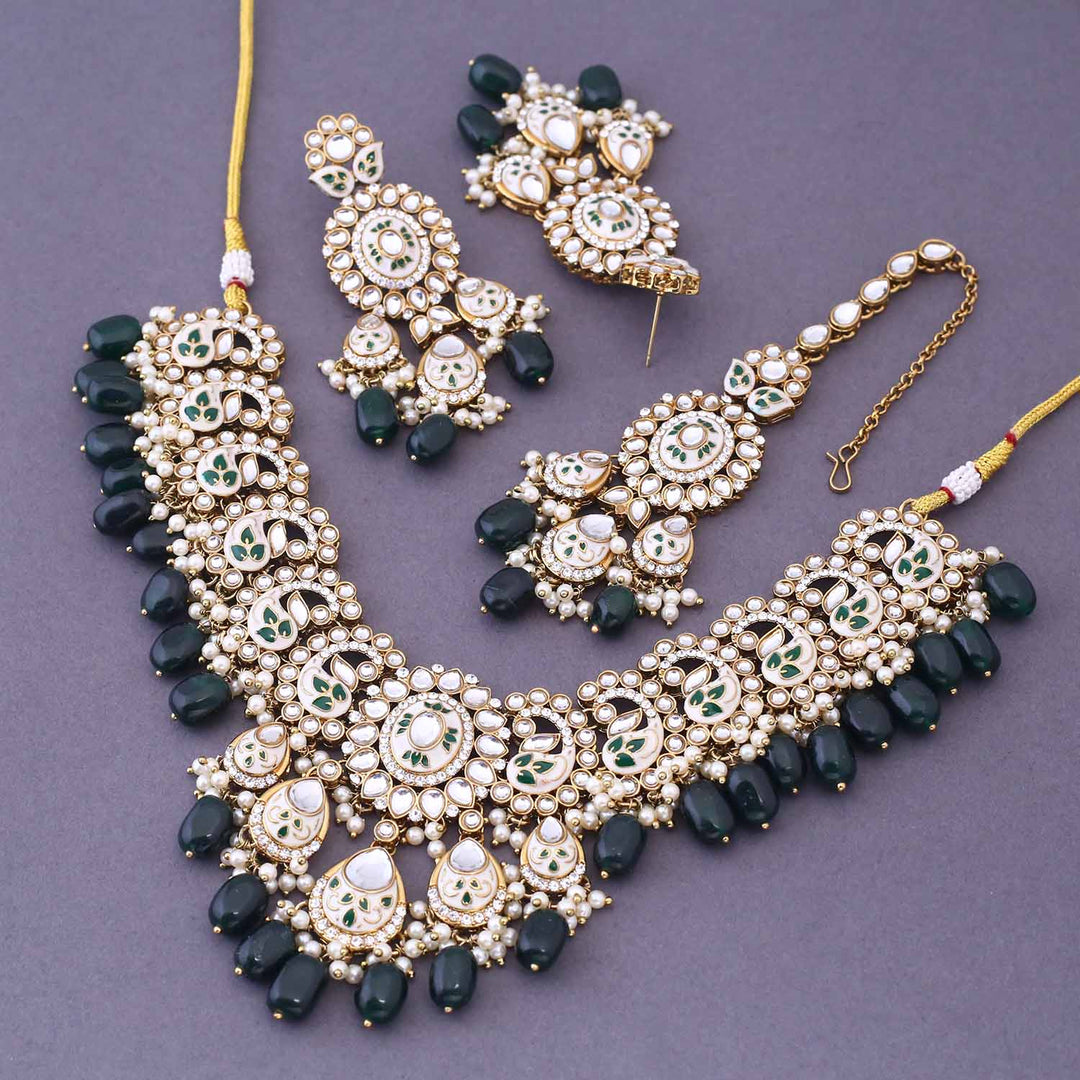 Emerald Anaisa Kundan Jewellery Set