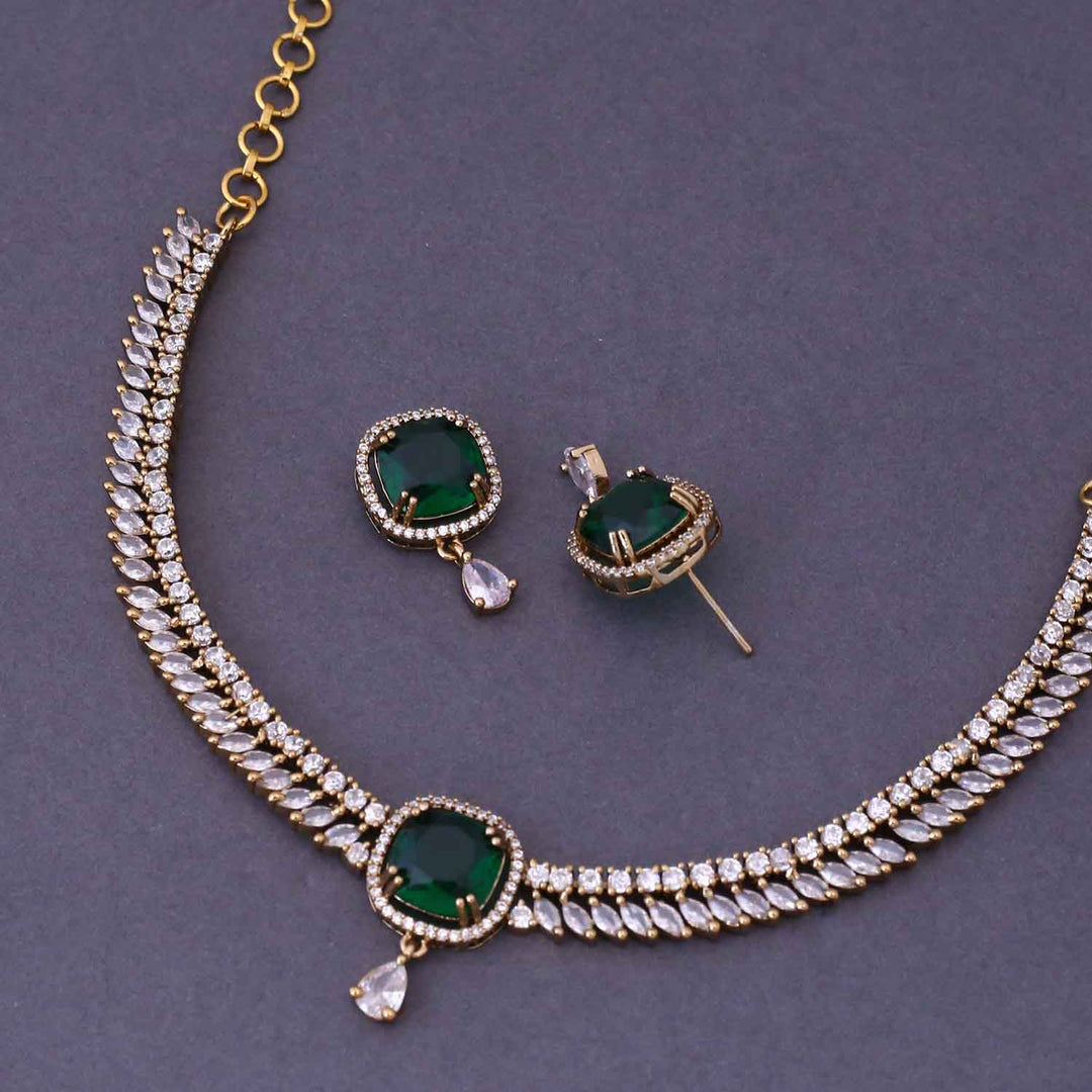 Emerald Andelija Hasli Victorian Jewellery Set - New Arrival