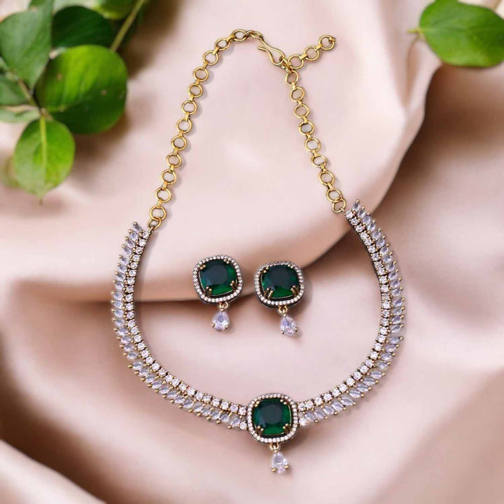 Emerald Andelija Hasli Victorian Jewellery Set - New Arrival