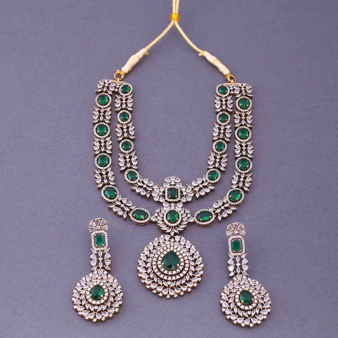 Emerald Andromeda Bridal Victorian Jewellery Set - New Arrival