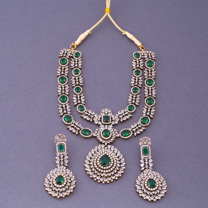 Emerald Andromeda Bridal Victorian Jewellery Set - New Arrival