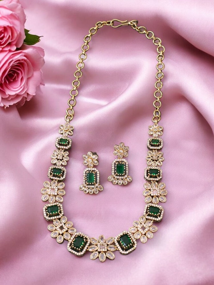 Emerald Anja Victorian Jewellery Set - New Arrival