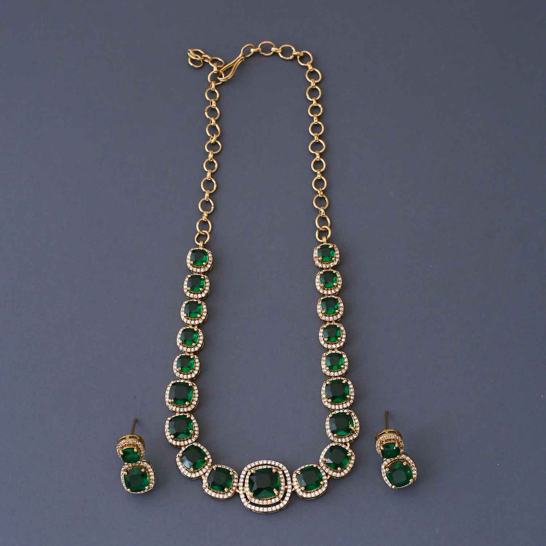 Emerald Anke Victorian Jewellery Set - New Arrival