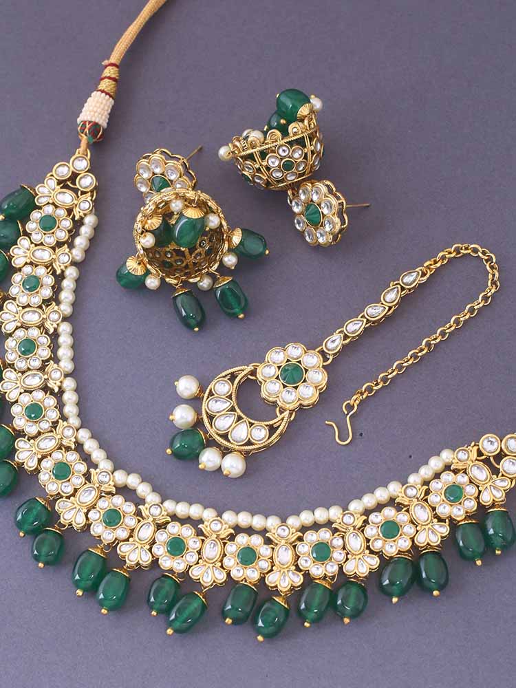 Emerald Annie Jewellery Set