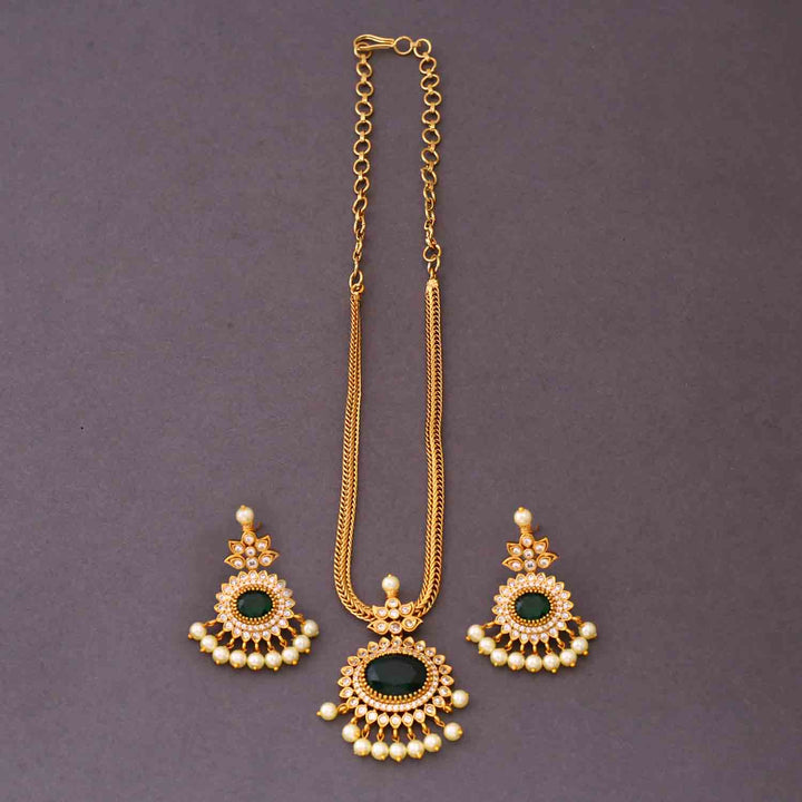 Emerald Anora Antique Jewellery Set - New Arrival