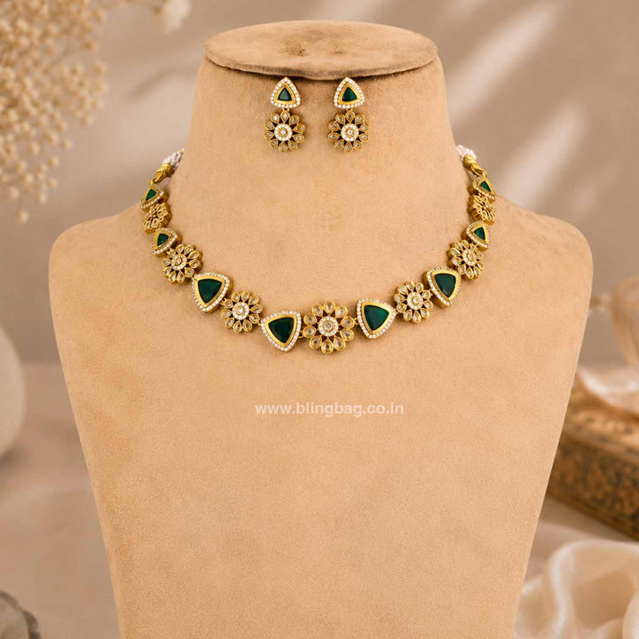 Emerald Antje Victorian Jewellery Set - New Arrival