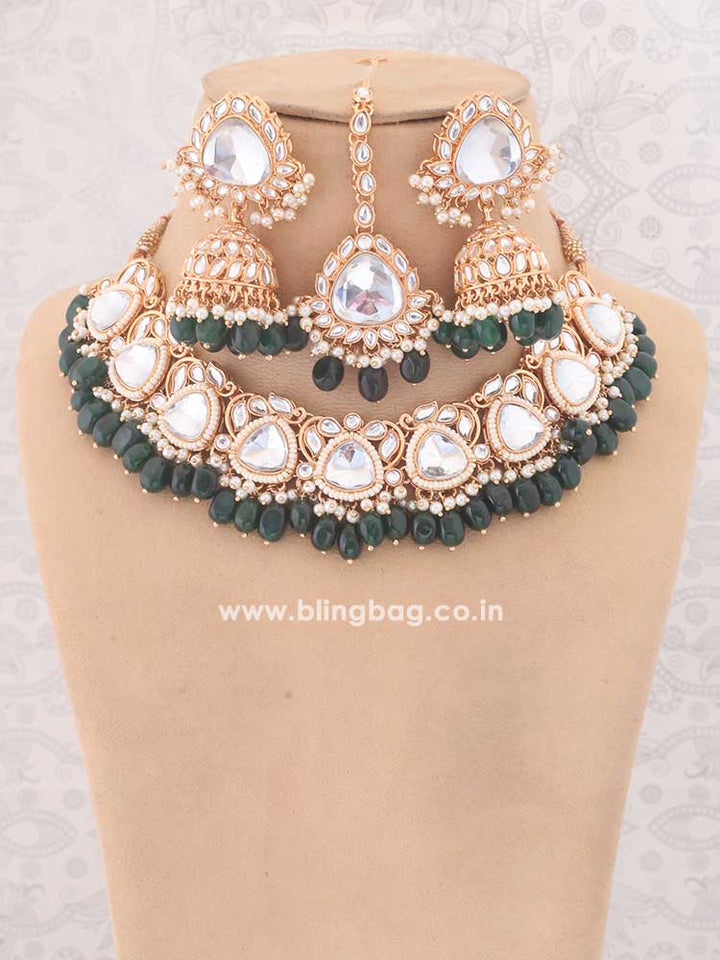 Emerald Apurna Kundan Jewellery Set