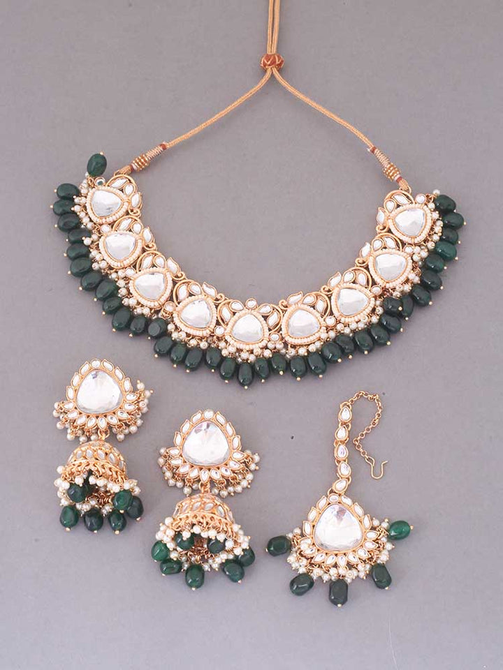 Emerald Apurna Kundan Jewellery Set