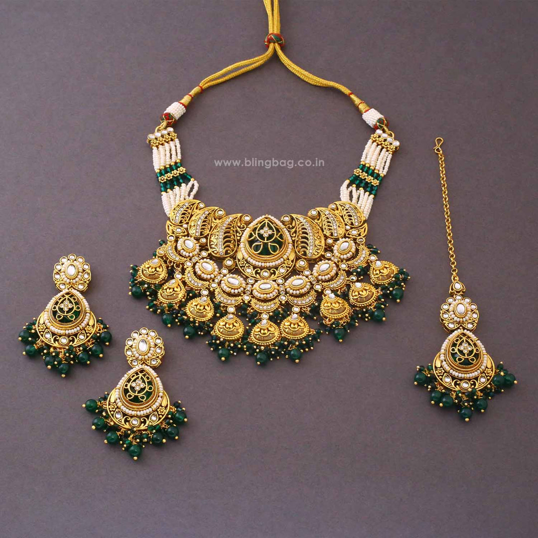 Emerald Aranya Kundan Jewellery Set - New Arrival