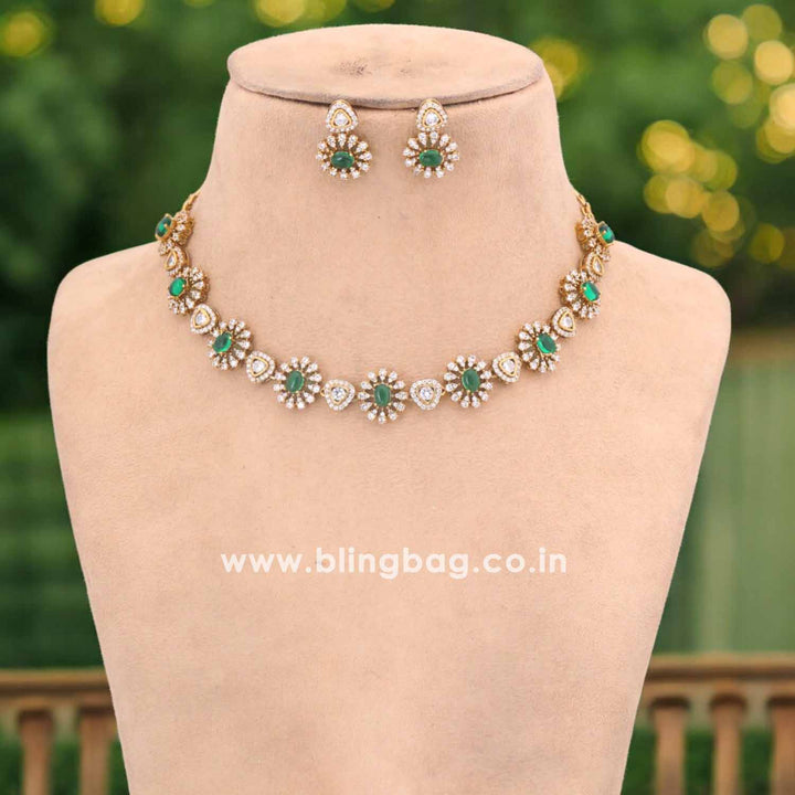 Emerald Arena Victorian Jewellery Set - New Arrival