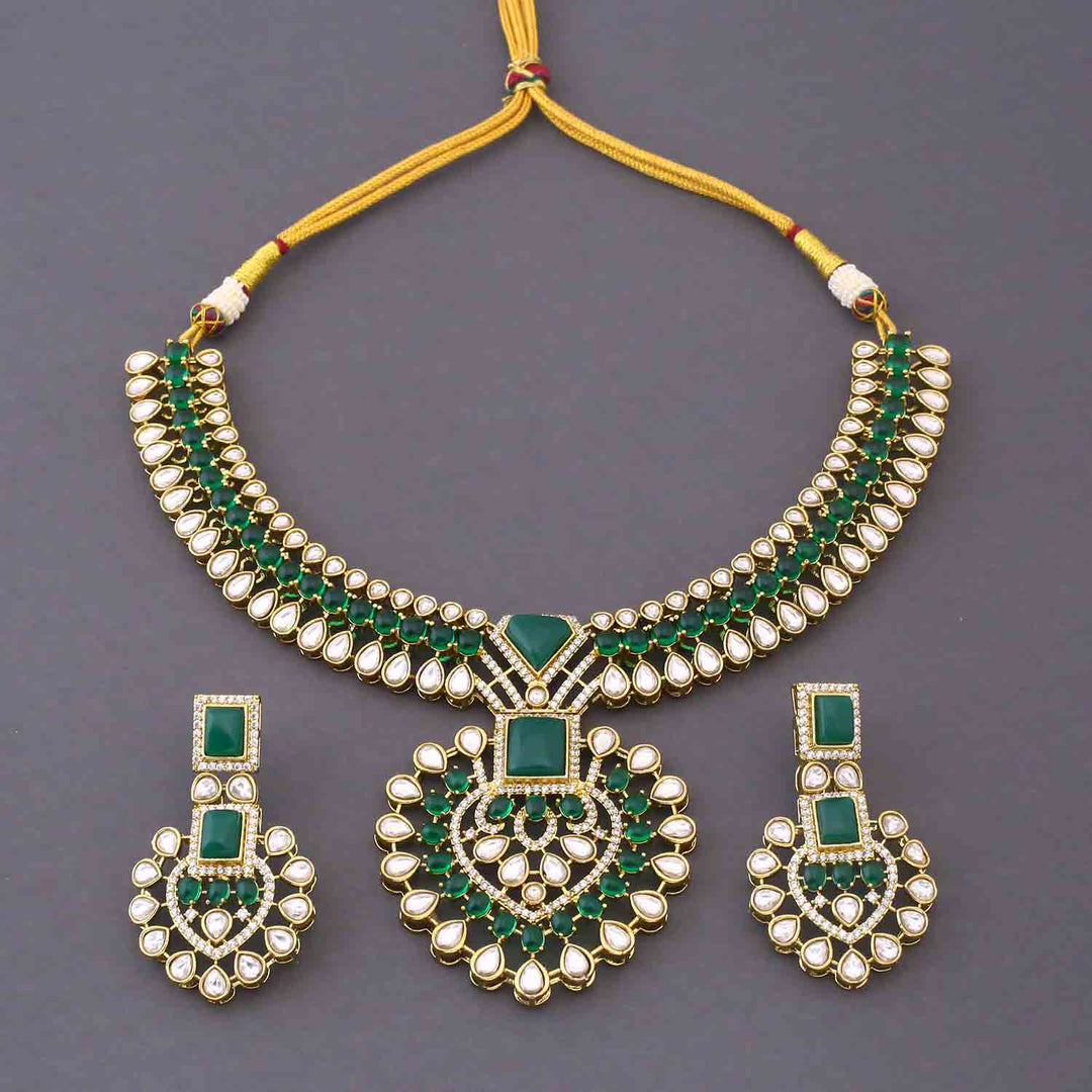 Emerald Arinelle Victorian Jewellery Set - New Arrival