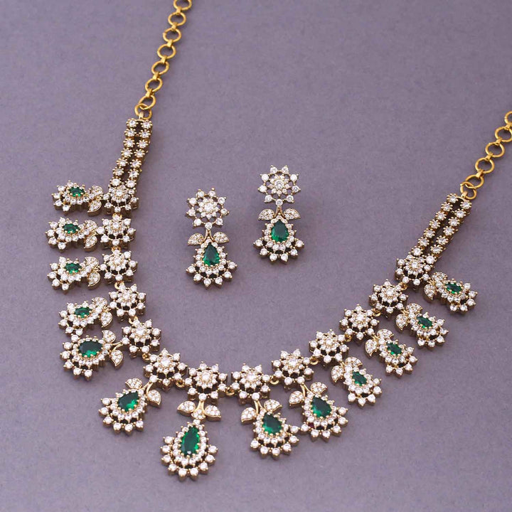 Emerald Arlina Victorian Jewellery Set- New Arrival