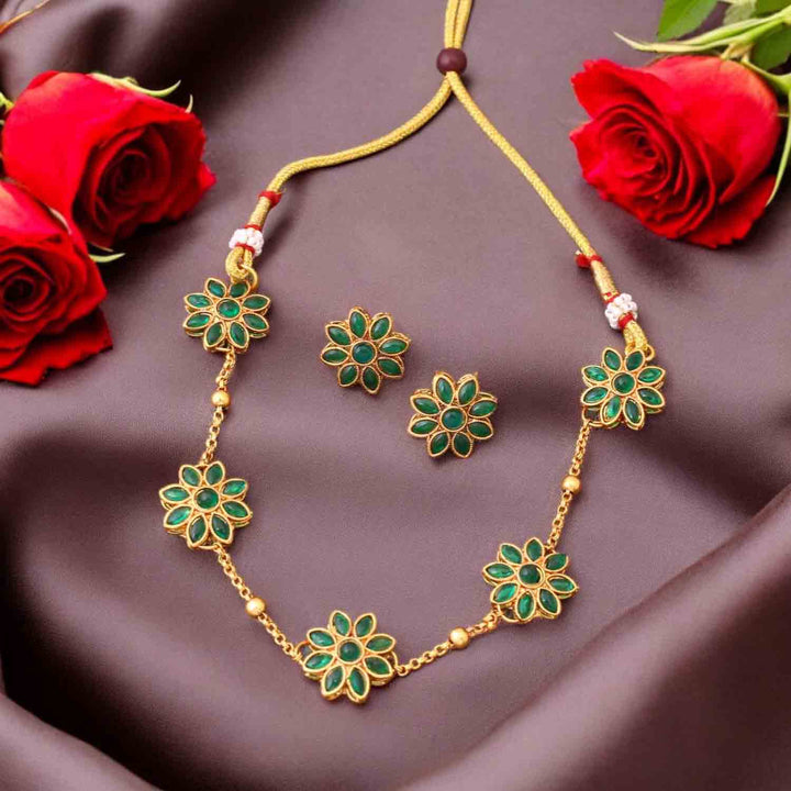 Emerald Asha Antique Jewellery Set-New Arrival