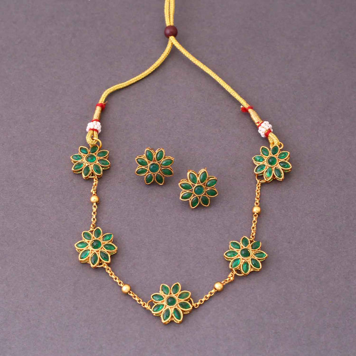 Emerald Asha Antique Jewellery Set-New Arrival