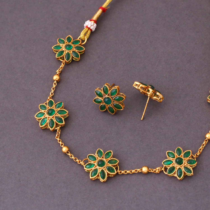 Emerald Asha Antique Jewellery Set-New Arrival
