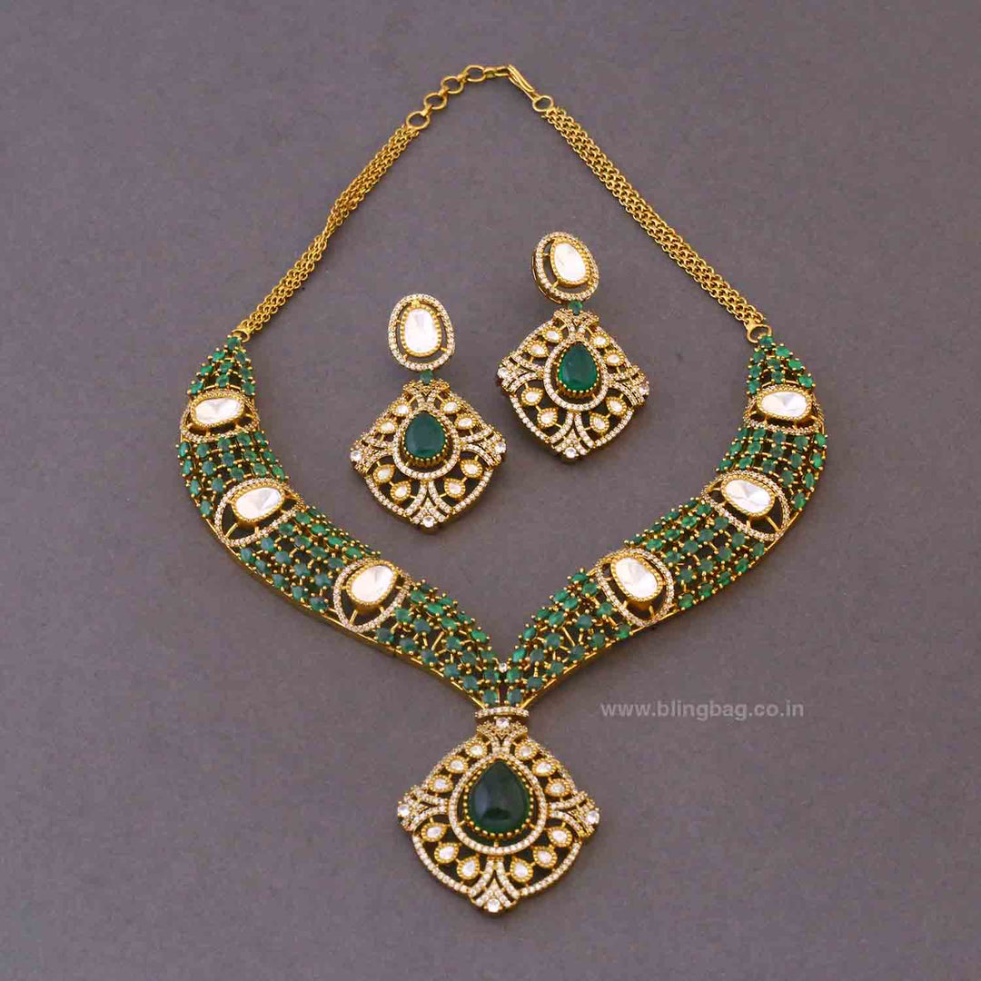 Emerald Asnaa Hasli Victorian Jewellery Set- New Arrivals