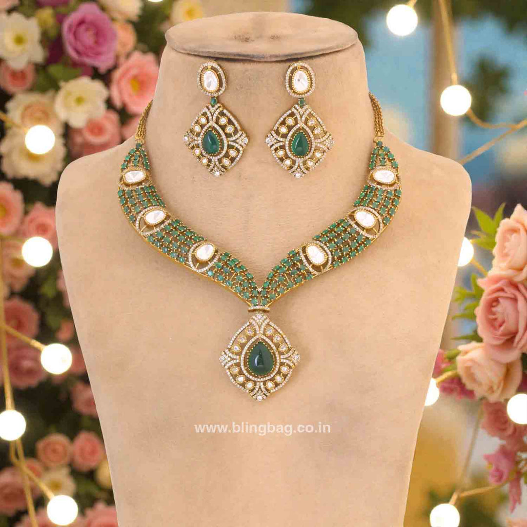 Emerald Asnaa Hasli Victorian Jewellery Set- New Arrivals