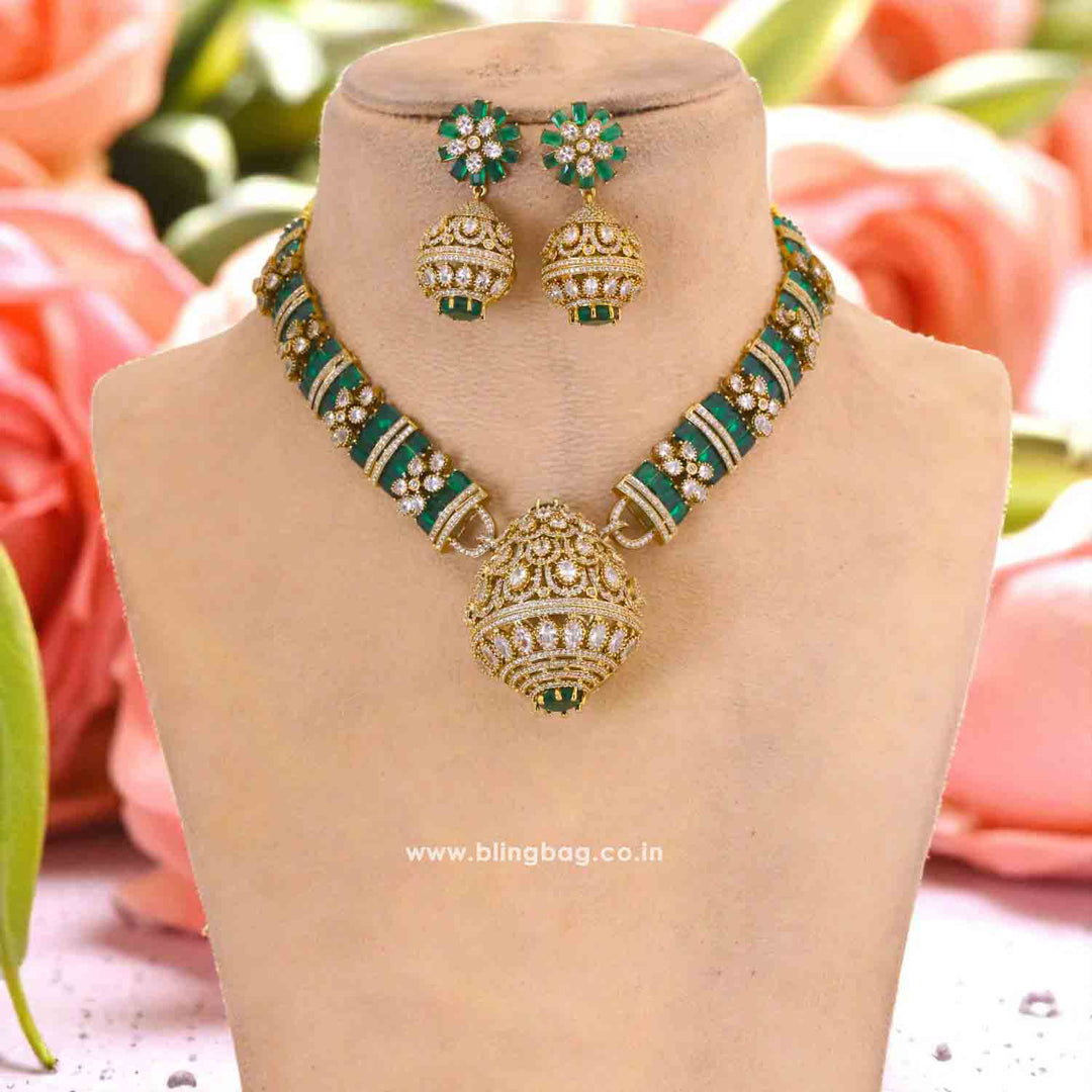 Emerald Asya Victorian Jewellery Set - New Arrival