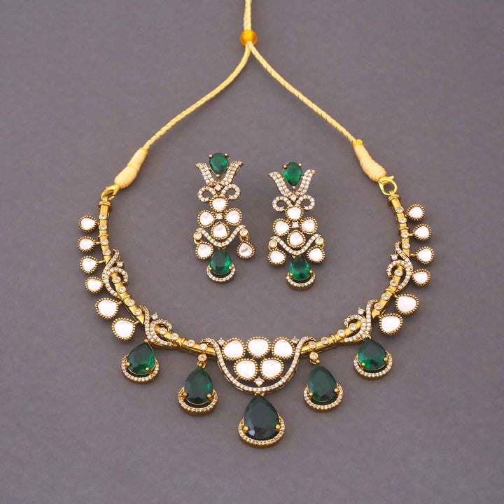 Emerald Aurelisse Victorian Jewellery Set - New Arrival