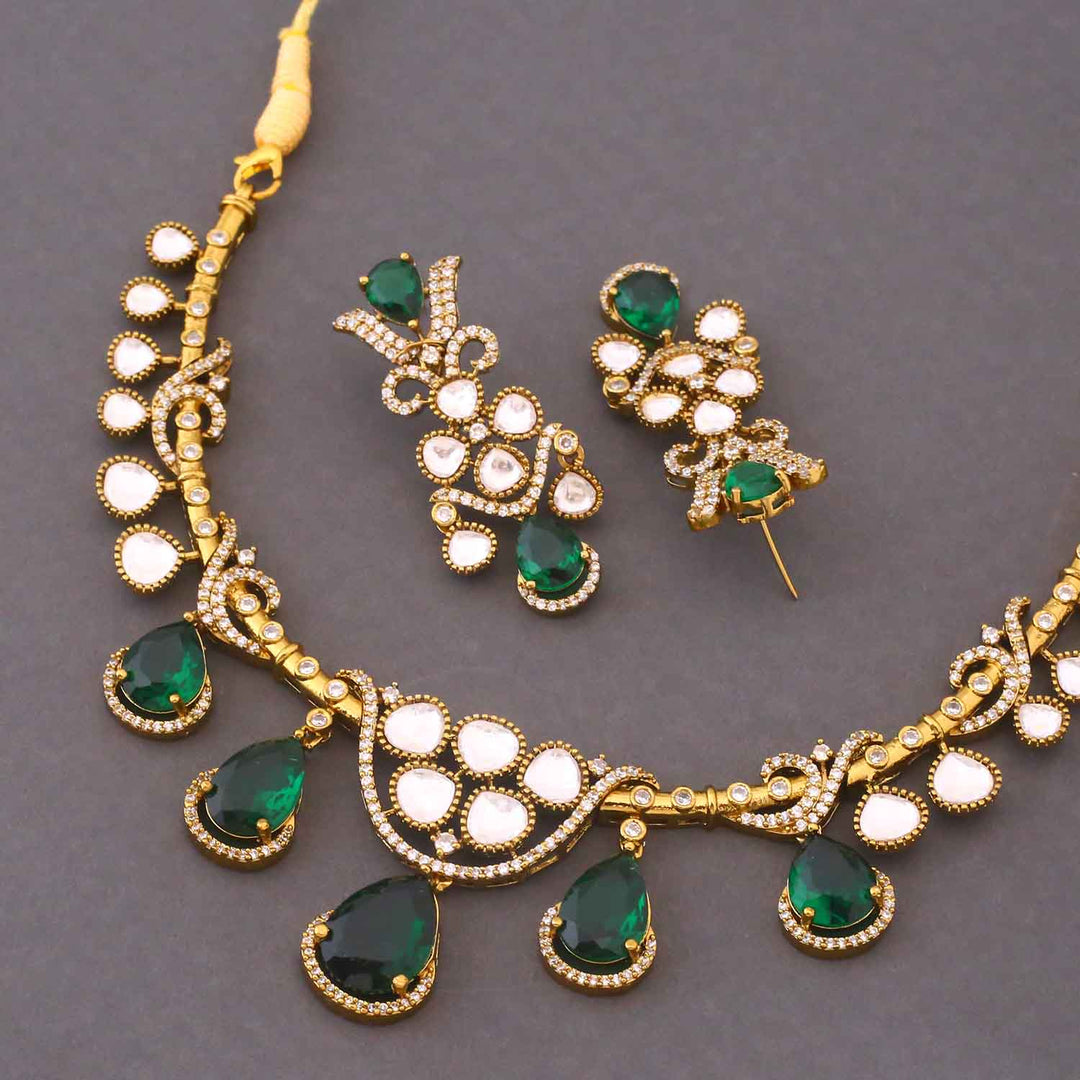 Emerald Aurelisse Victorian Jewellery Set - New Arrival