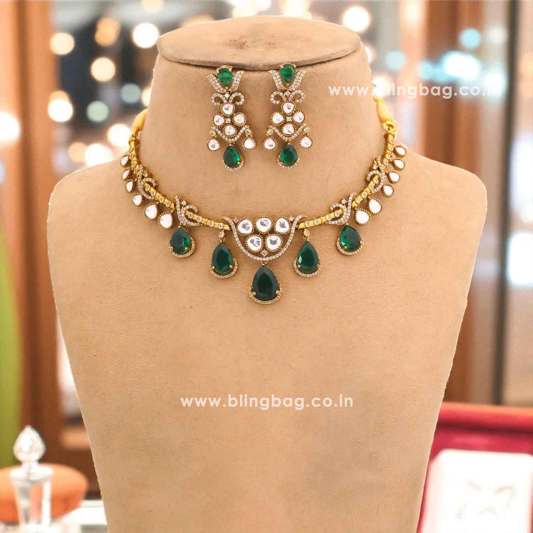 Emerald Aurelisse Victorian Jewellery Set - New Arrival