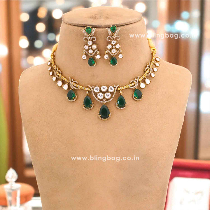 Emerald Aurelisse Victorian Jewellery Set - New Arrival