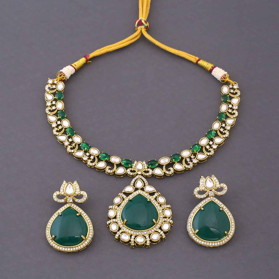 Emerald Aurendra Victorian Jewellery Set - New Arrival