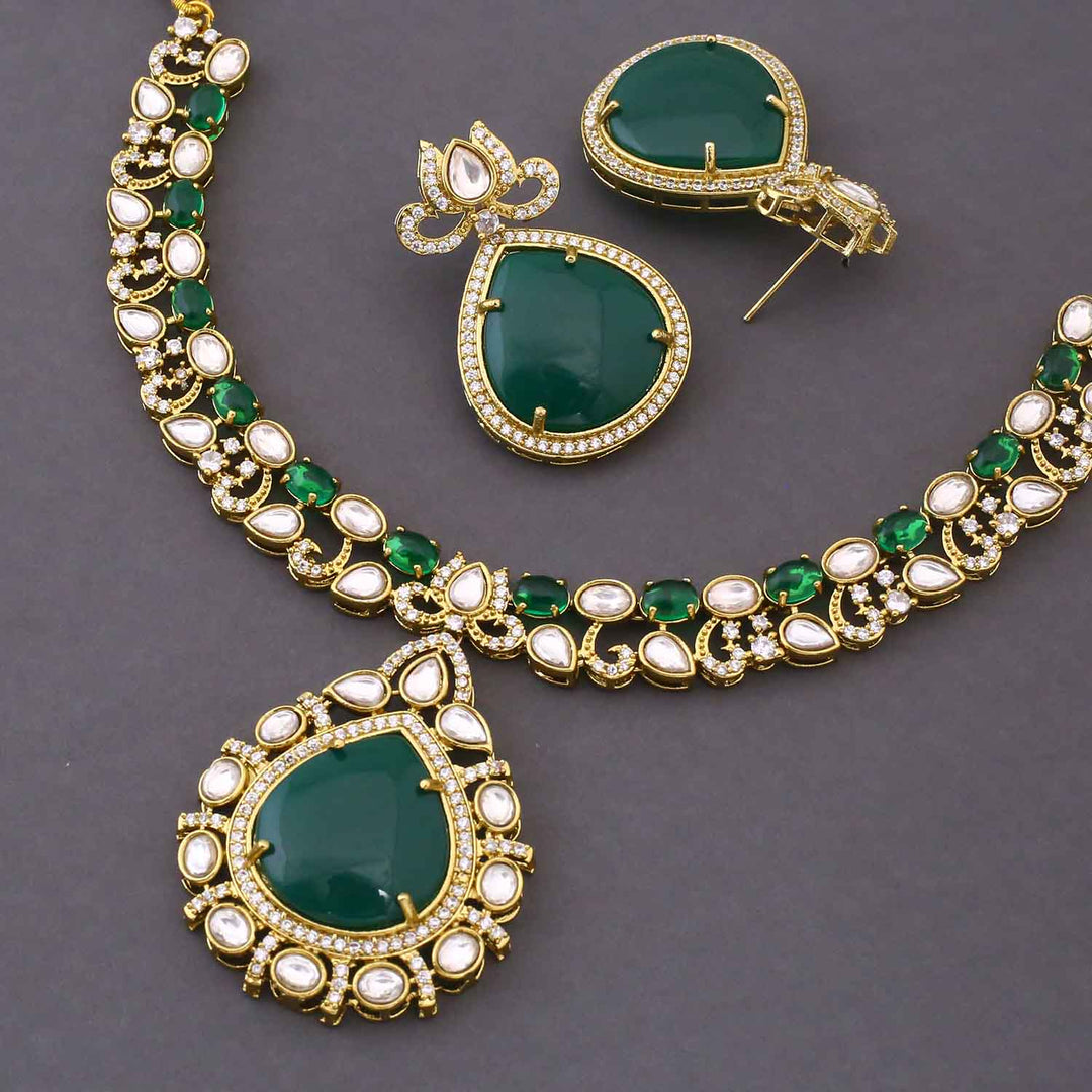 Emerald Aurendra Victorian Jewellery Set - New Arrival