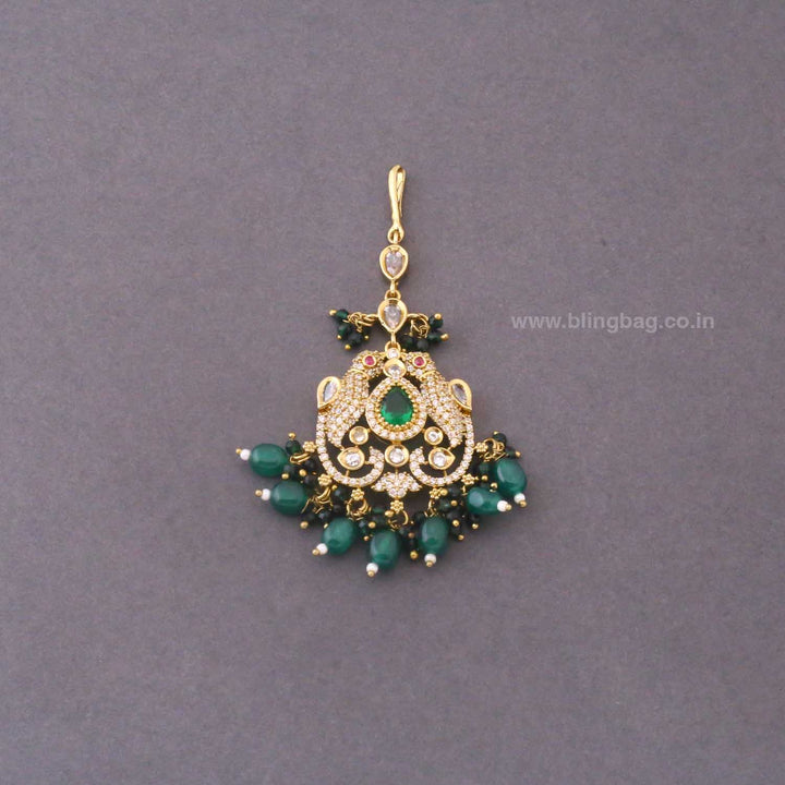 Emerald Aurista Maang Tikka