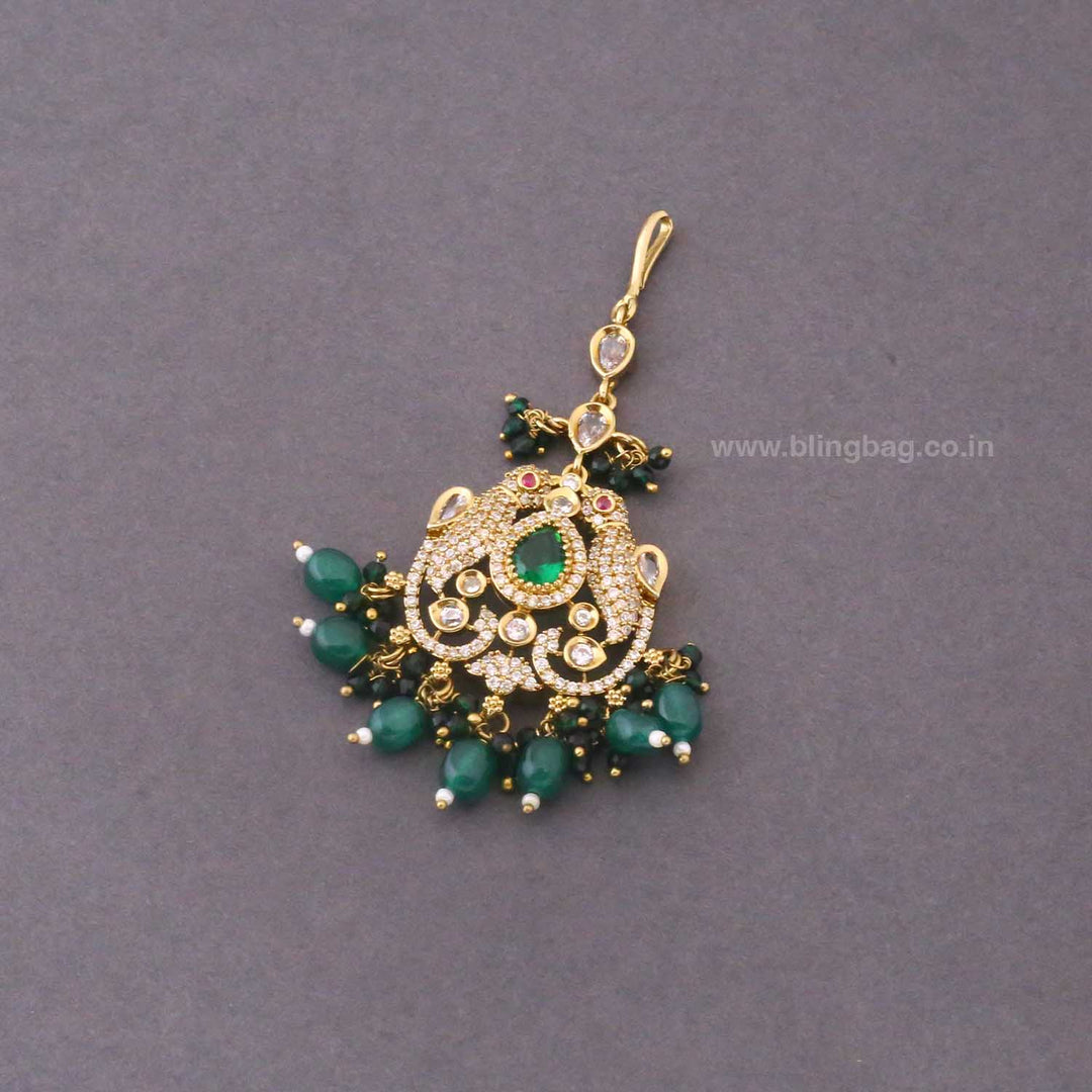 Emerald Aurista Maang Tikka