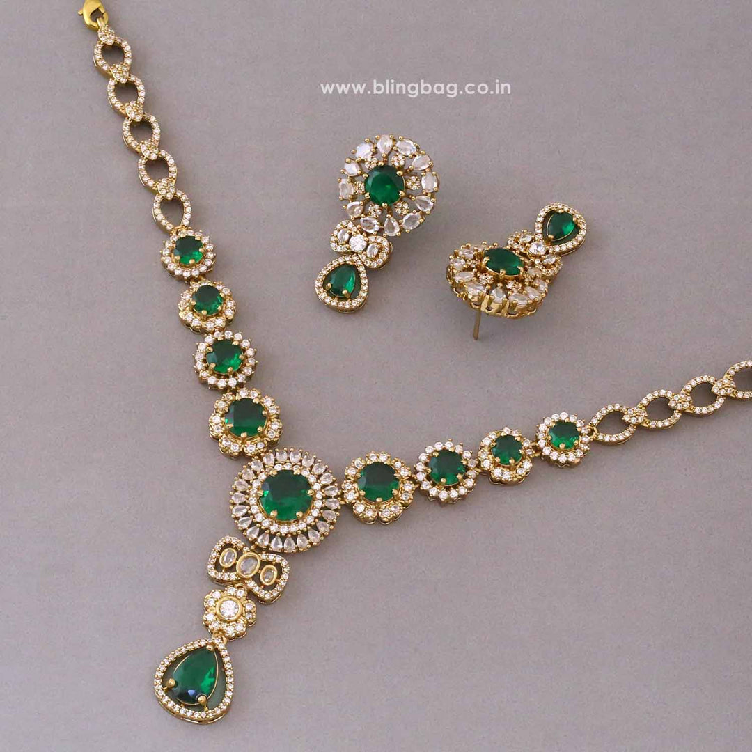 Emerald Avajoy Victorian Jewellery Set - New Arrival