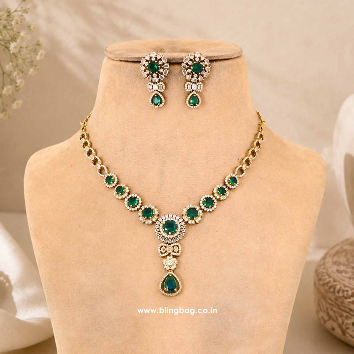 Emerald Avajoy Victorian Jewellery Set - New Arrival