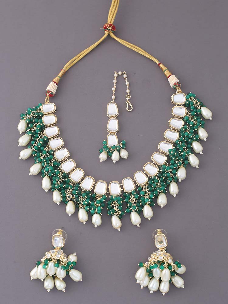 Emerald Avantika Jewellery Set
