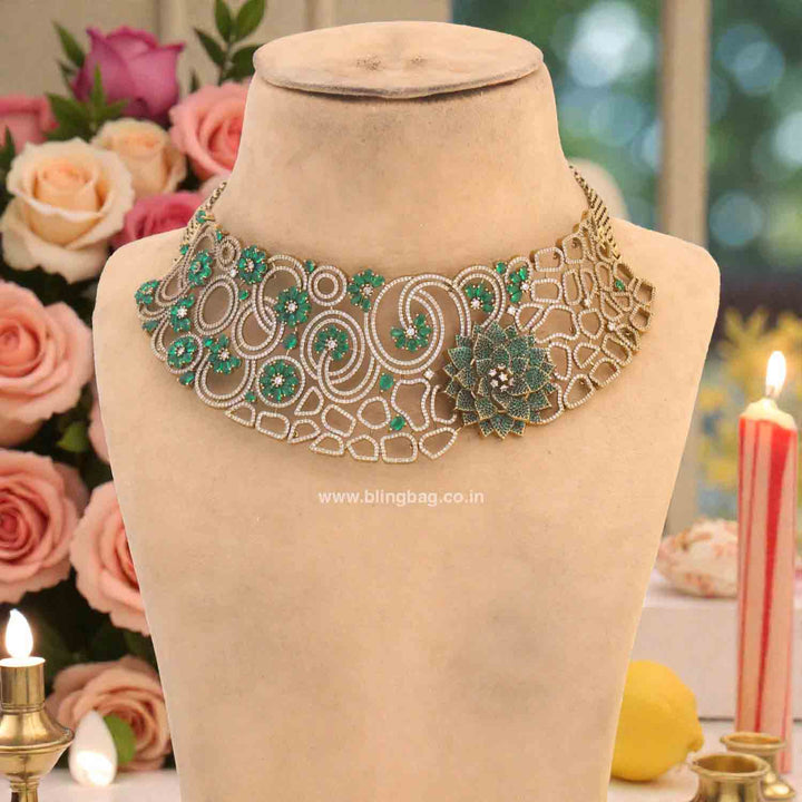 Emerald Avarose Victorian Jewellery Set- New Arrivals