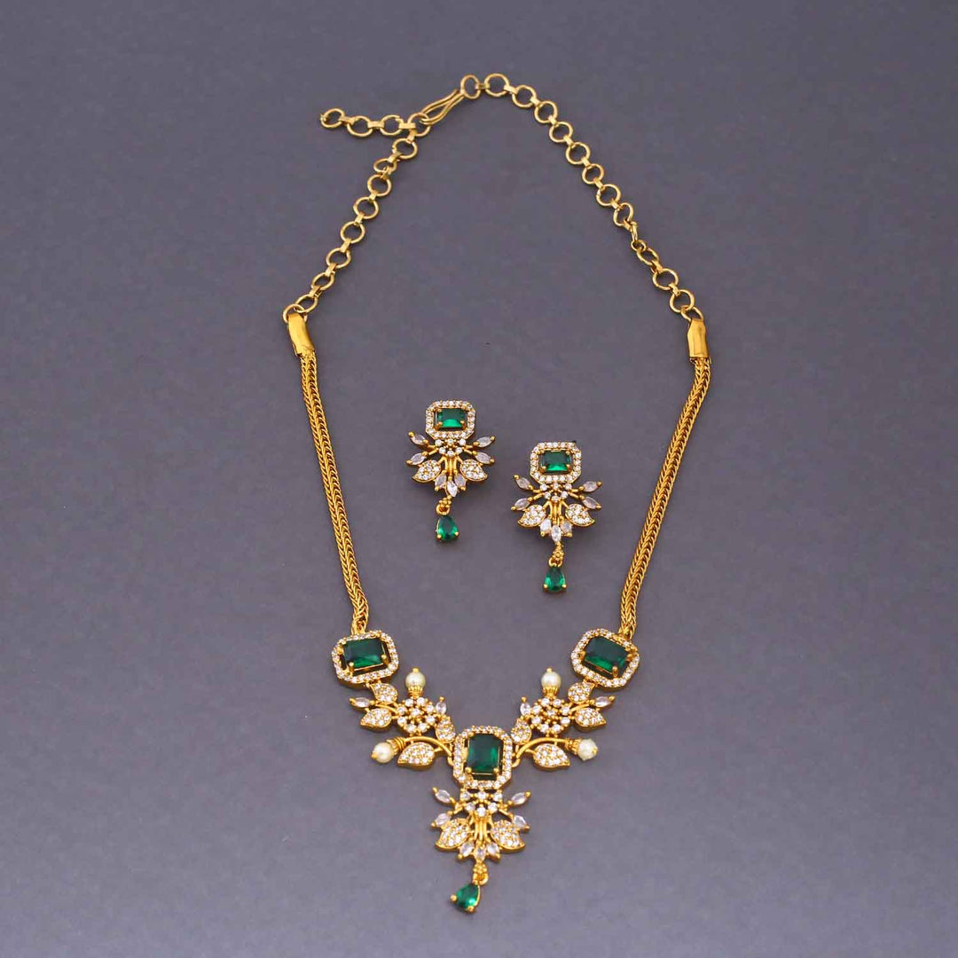Emerald Ayana Victorian Jewellery Set - New Arrival