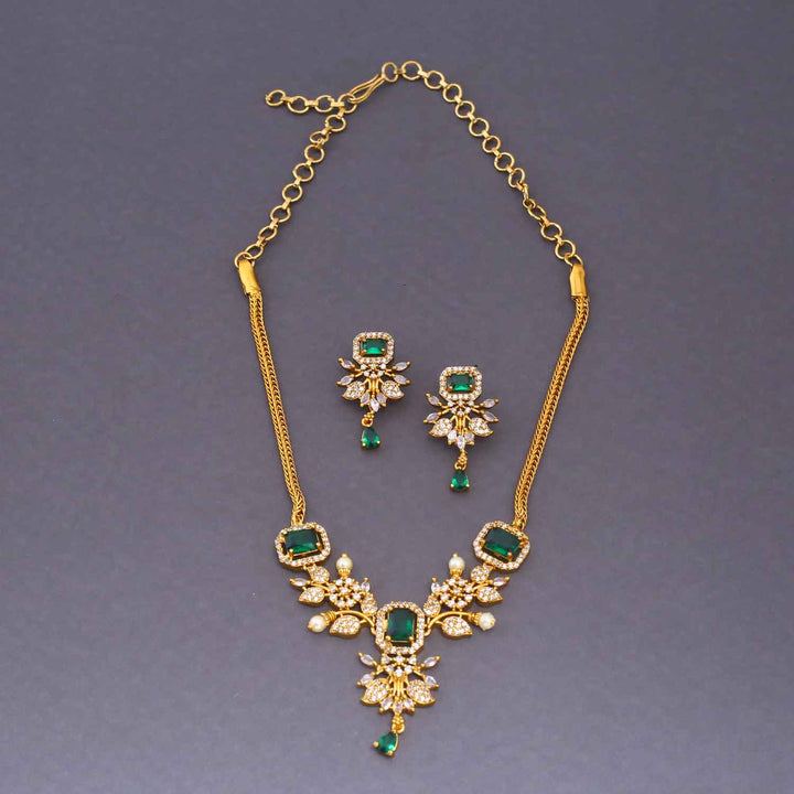 Emerald Ayana Victorian Jewellery Set - New Arrival