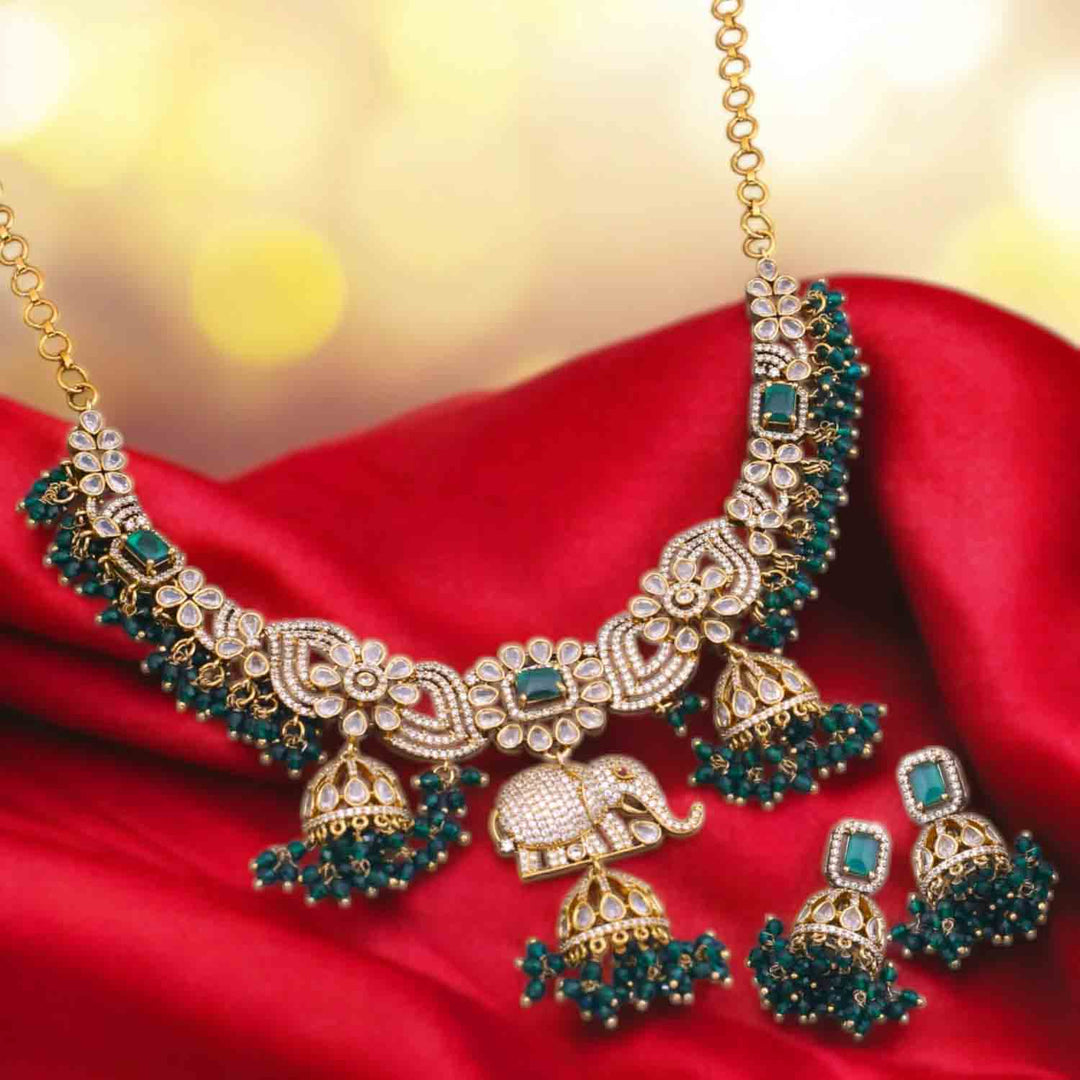 Emerald Aylein Victorian Jewellery Set - New Arrival