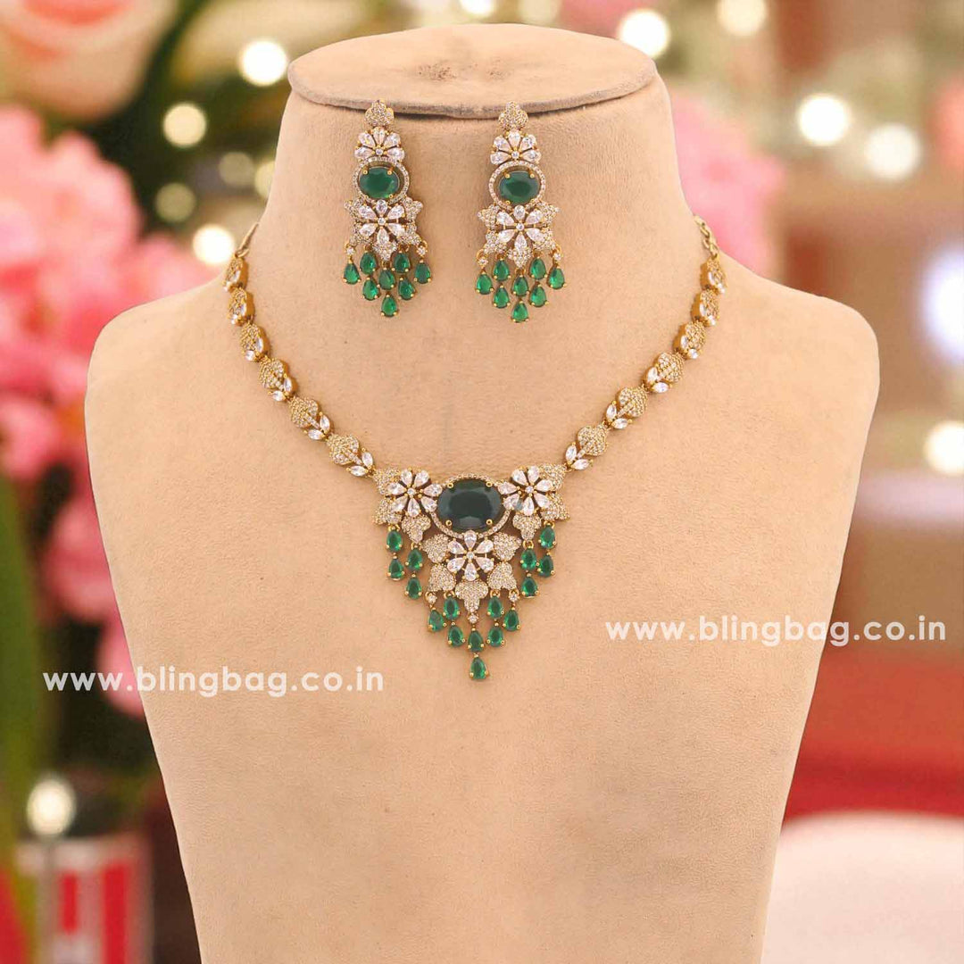 Emerald Azariah Victorian Jewellery Set - New Arrival