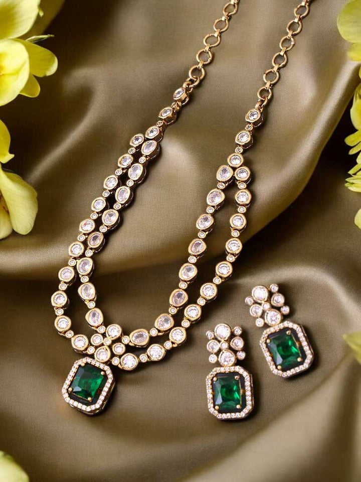 Emerald Beate Victorian Jewellery Set - New Arrival
