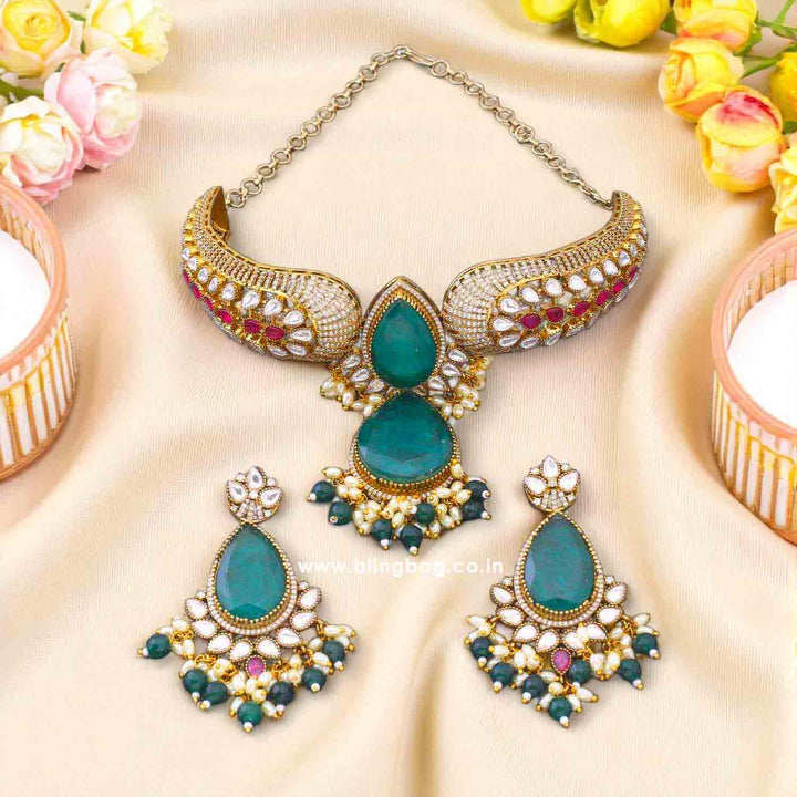 Emerald Belanova Hasli Antique Jewellery Set - New Arrival