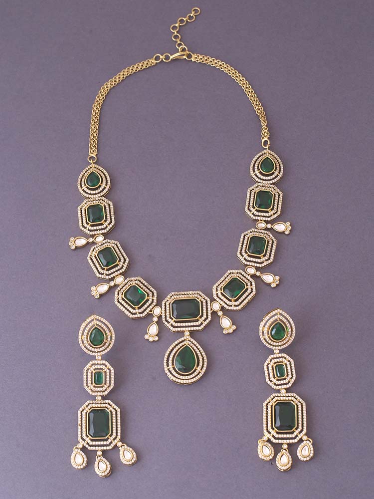 Emerald Benedita Zirconia Jewellery Set