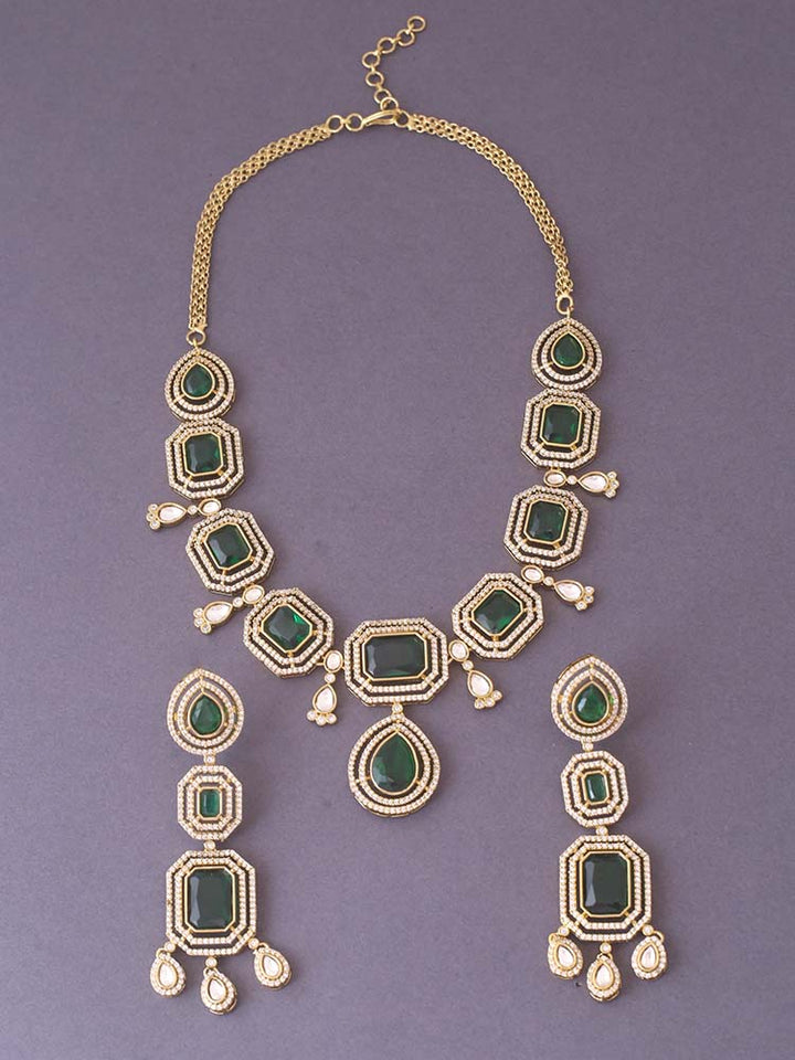 Emerald Benedita Zirconia Jewellery Set