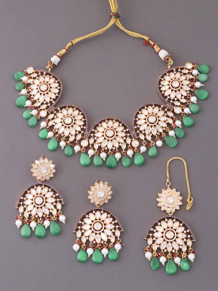 Emerald Bhargavi Kundan Jewellery Set