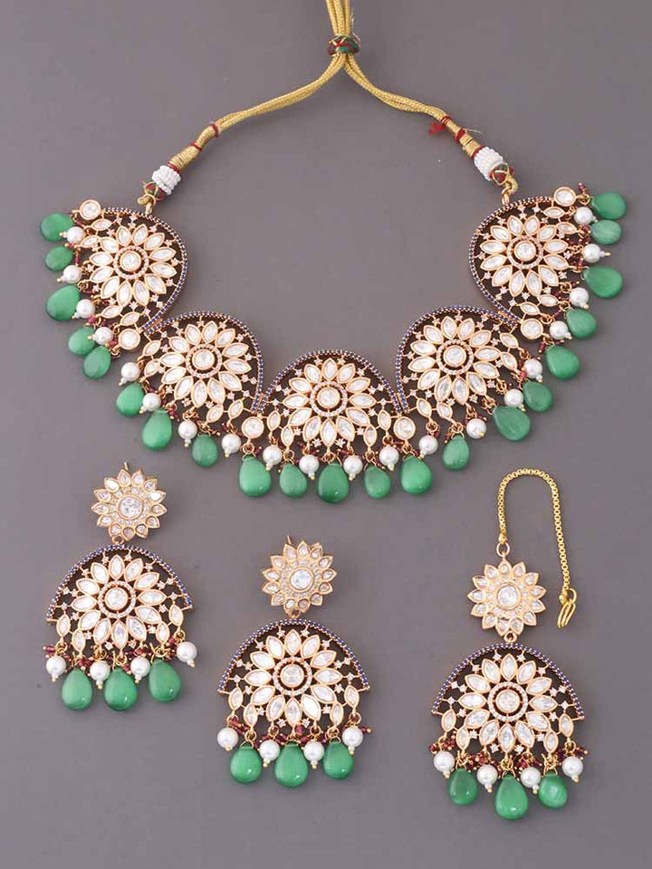 Emerald Bhargavi Kundan Jewellery Set