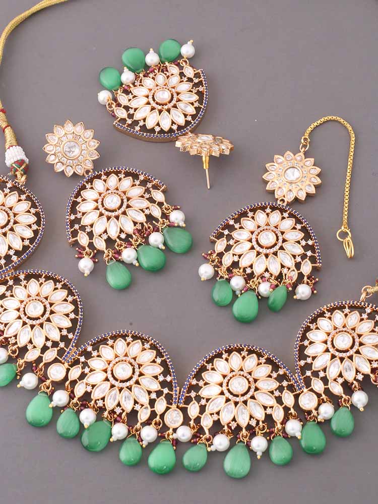 Emerald Bhargavi Kundan Jewellery Set